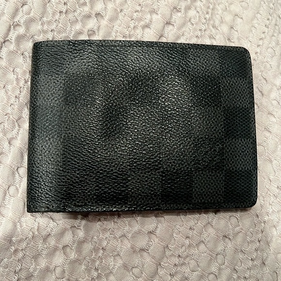 Louis Vuitton Damier Wallet - Picture 1 of 6